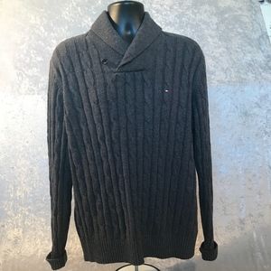 TOMMY HILFEGER V-NECK SWEATER